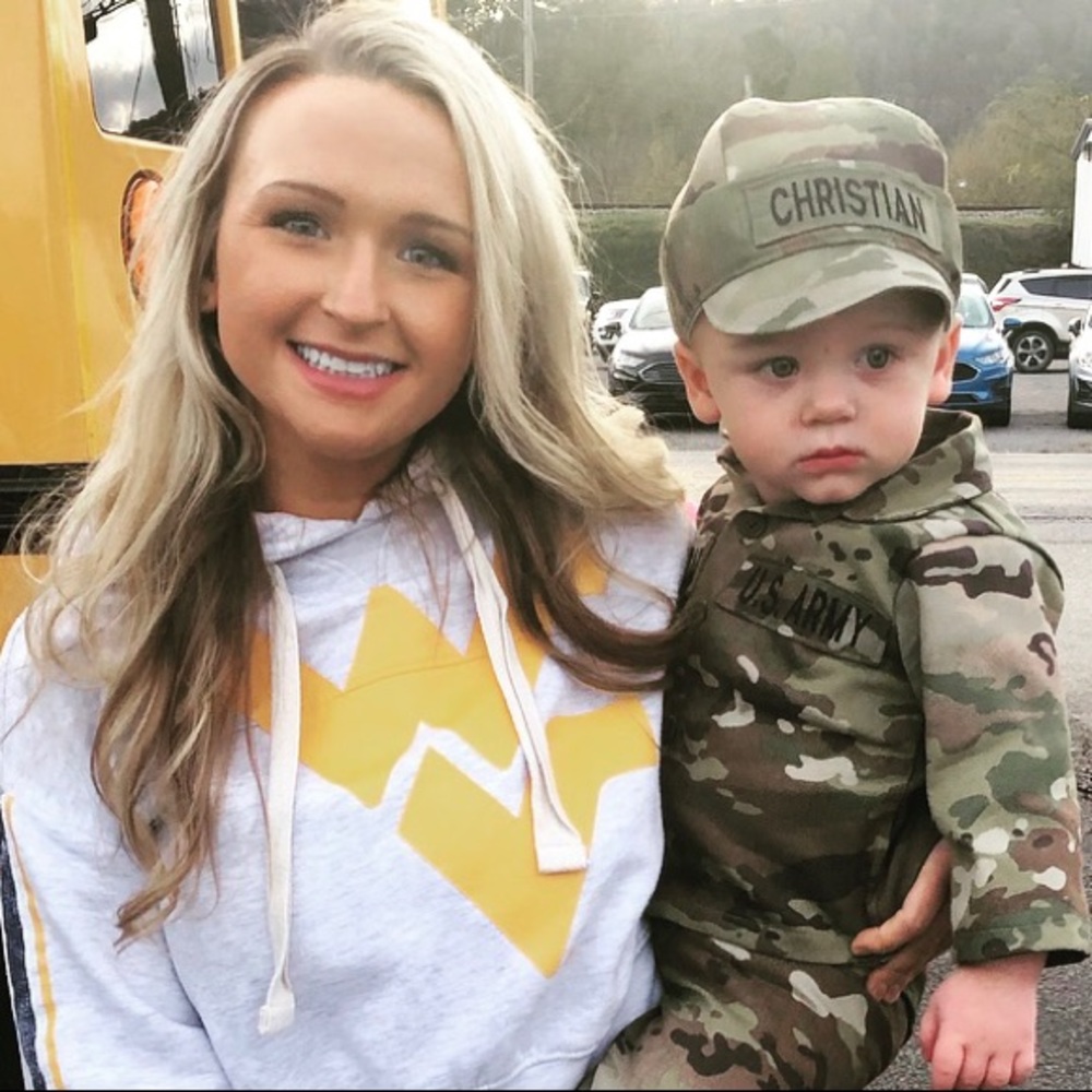 Meet your Posher, Rachel